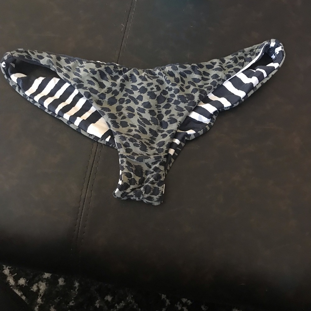 Women’s bikini bottoms